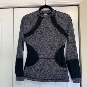 Lululemon Size 8 rash guard set